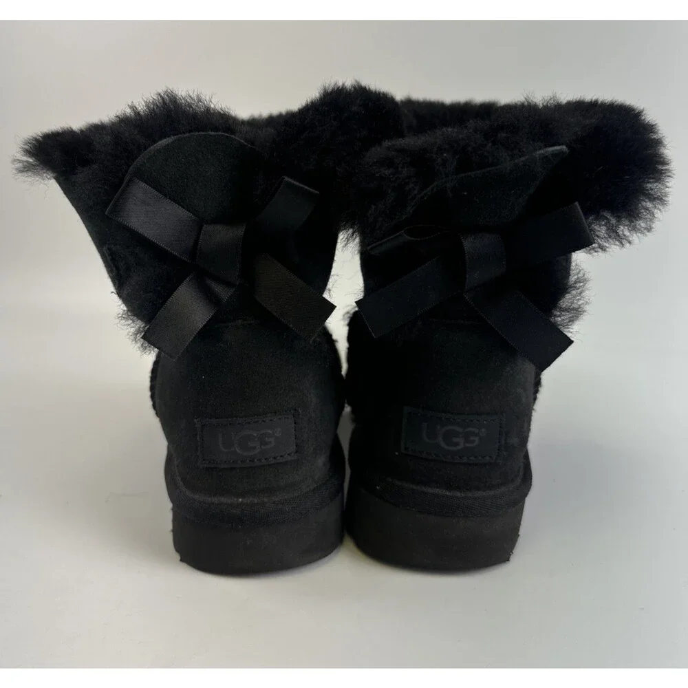 Ugg Mini Bailey Bow II Boot Ankle Black Suede Sheepskin Lined 1016501 Womens 6